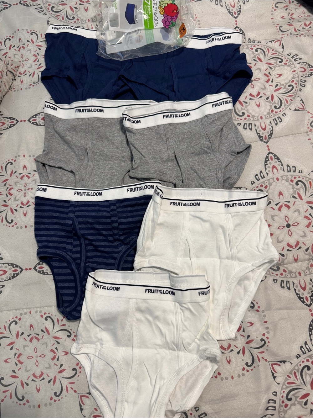 Fruit of the Loom Men's Briefs Multi-Pack — Navy, Gray & White